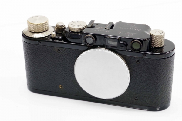 0830LeicaDII